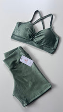 Conjunto letreiro G